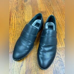 Dolce Vita Black Leather Loafers/Flats - Size 7.5 - Excellent condition